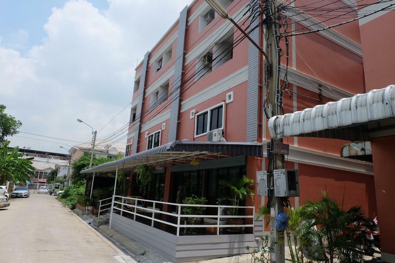 Aparthotel Arm Mansion Bangkok Exterior foto